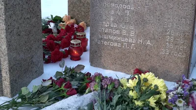 В Перми почтили память погибших при пожаре в клубе «Хромая лошадь» — РБК