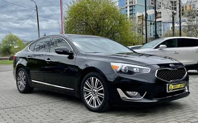 Интерьер салона Kia Cadenza . Фото салона Kia Cadenza