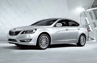 Интерьер салона Kia Cadenza (2010-2013). Фото салона Kia Cadenza