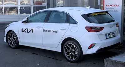 New Kia Ceed adds lots of tech and new good looks for Geneva - CNET