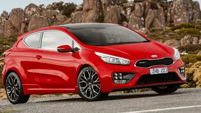 Kia pro_cee'd GT 3dr road test review by Oliver Hammond | Petroleum Vitae