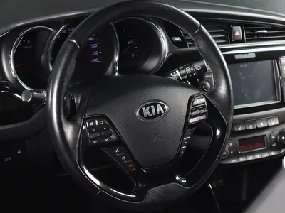 Фото салона автомобилей Kia Ceed (2009-2012). Интерьер Kia Ceed