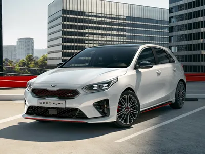 Сравнение Kia Ceed GT и Kia Rio по характеристикам, стоимости покупки и  обслуживания. Что лучше - Киа Сид GT или Киа Рио