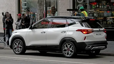 Первые ФОТО кроссовера Kia на базе Hyundai Creta. Он будет продаваться в  России