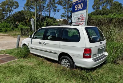 Curbside Capsule: 1998-2005 Kia Carnival/Sedona – How Easy It Is To Make A  Minivan - Curbside Classic