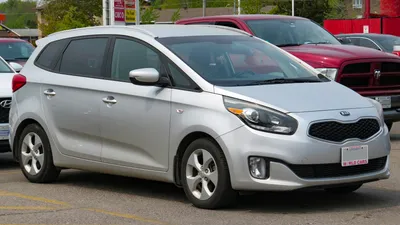 Kia Carens - Wikipedia