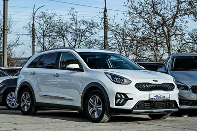 Багажник Kia Niro EcoHybrid в кузове DE 2019 года выпуска для рынка  Великобритании и Ирландии. Фото 26. VERcity