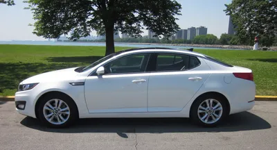 LA 2010: 2011 Kia Optima Hybrid Photo Gallery