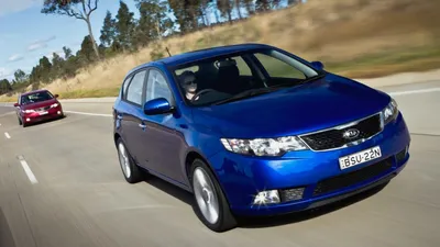 KIA Cerato Hatch Review - Drive