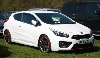 Kia Ceed GT (2019) - picture 72 of 123