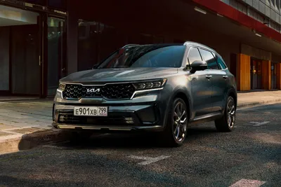 Kia Sorento 2024 - фото в новом кузове: салон, вид снаружи, багажник