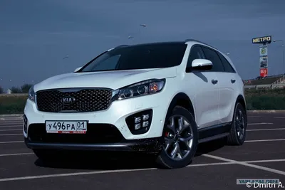 Brussels, Belgium, Jan 2020 Kia Sorento GT Line, Brussels Motor Show, Third  generation facelift, mid-size crossover SUV produced by Kia Motor Stock  Photo - Alamy