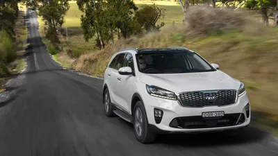 Детали экстерьера Kia Sorento Prime GT Line 2017 года выпуска для рынка  Российской Федерации. Фото 2. VERcity