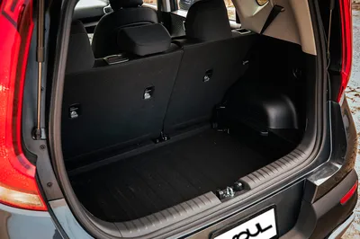 Kia Soul 2024 - фото в новом кузове: салон, вид снаружи, багажник