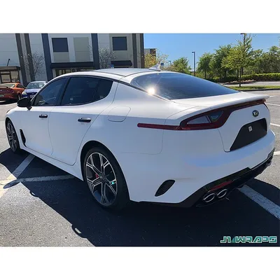 2019 Kia Stinger with 19x8.5 30 ESR Sr07 and 255/35R19 Continental  Extremecontact Sport and Lowering Springs | Custom Offsets