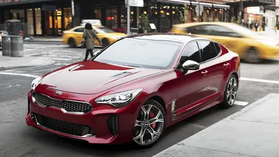 Пятидверный фастбэк Kia Stinger: фото и обор модели автомобиля | GQ Россия