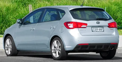 File:2012 Kia Cerato (TD MY12) eXtra hatchback (2012-09-01).jpg - Wikipedia