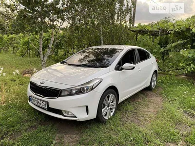 Новый седан Kia Forte, он же Cerato: впервые с вариатором — Авторевю