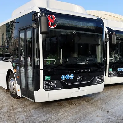 В Хабаровск привезли восемь новых китайских автобусов - KP.RU