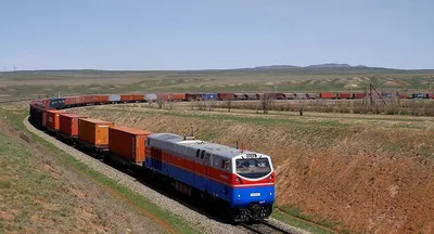 Грузовые поезда Китай-Европа предоставляют новые возможности странам вдоль  \"Пояса и пути\"