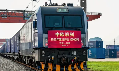Китайские поезда: снаружи и внутри