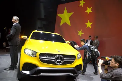Китайцы презентовали недорогого конкурента Mercedes-AMG G63 (фото). Читайте  на UKR.NET