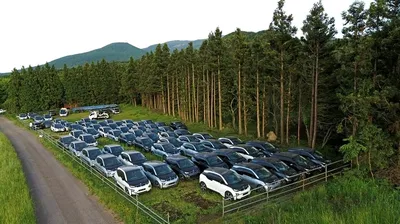 Посмотрите на кладбище автомобилей BMW