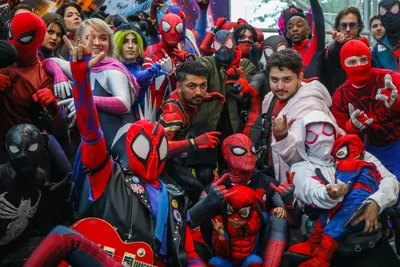 All the Best Cosplay at New York Comic Con 2019 - TV Guide