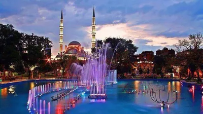 Другая Турция - \"Картины города, включая Мавзолей\" - Конья, Турция 2020  да-да... когда-то, город Конья являлся родиной и главной базой суфийского  ордена Мевлеви. сейчас, фигура вращающегося дервиша является неофициальным  символом города. официальным -