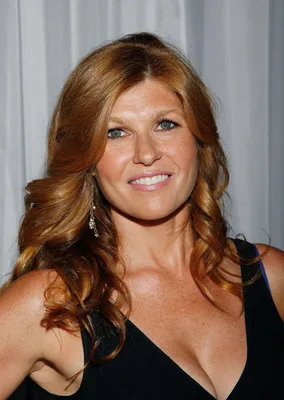File:Connie Britton and Kyle Chandler.jpg - Wikimedia Commons