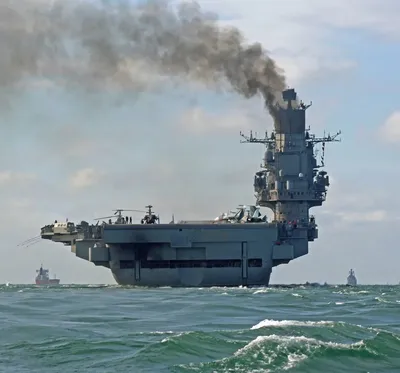 Удушливый дым Отечества. Единственный российский авианосец «Адмирал Кузнецов»  унес еще две жизни — Новая газета