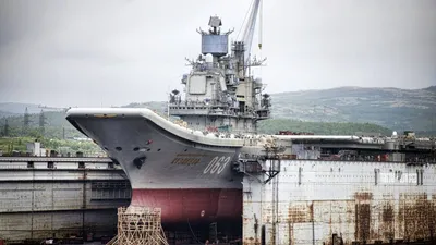 Пожар на «Адмирале Кузнецове» перенесет окончание его ремонта минимум на  год - Ведомости