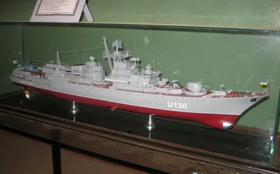 В Одессе фрегат \"Гетман Сагайдачный\" и два боевых катера открыли для  посетителей