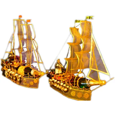 Конфеты и изделия из конфет на свадьбу: Фигура из конфет. Корабль \"Золото  глории\"