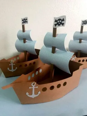 Крутой пиратский корабль с конфетами. Фото обзор (10 моделей)