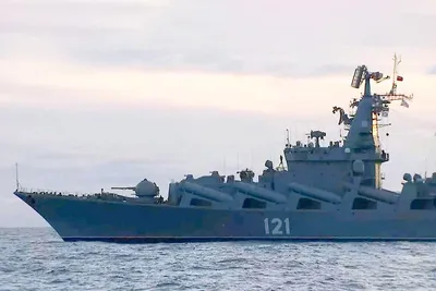Ракетный крейсер \"Москва\" вышел море впервые за три года