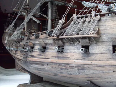 Коллекционные модели парусных кораблей XVII-XVIII веков купить в С-Пб