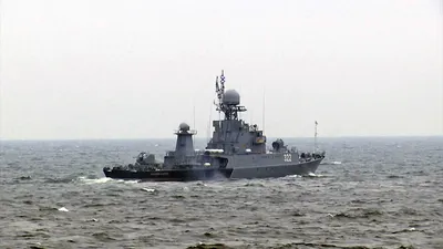 Парад кораблей Балтийского Флота в Петербурге на День Победы