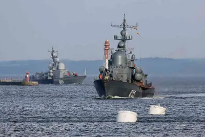 Корабли Балтийского флота с морской пехотой отправились в дальний поход ::  Новости :: ТВ Центр