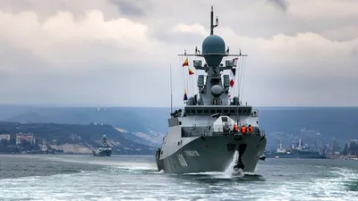 Минобороны РФ заявило об атаке морских дронов на два российских патрульных  корабля в Черном море - Центр журналистских расследований