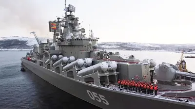 В главную базу Северного флота — Североморск — прибыл учебный корабль  «Смольный» : Министерство обороны Российской Федерации