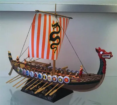 Корабль викингов, плывёт по широкой…» — создано в Шедевруме