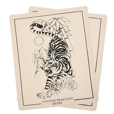 Тигр из кожи тигра и цветов на …» — создано в Шедевруме