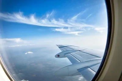 Самолет Бомбардье CRJ 200: фото, схема салона, лучшие места