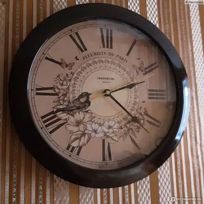 Часы дизайнерские в брутальном корпусе из металла, за декоративную ценность  отвечает оригинальный креативный рисунок-абстракция