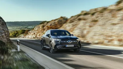 Электрический кроссовер Mercedes-Benz EQS: новое изображение — Motor