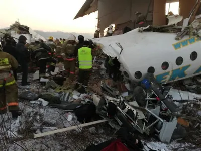 Жертвами крушения самолета в Алматы стали семь человек | КТК
