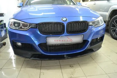 BMW показала автомобиль, мгновенно меняющий цвет кузова