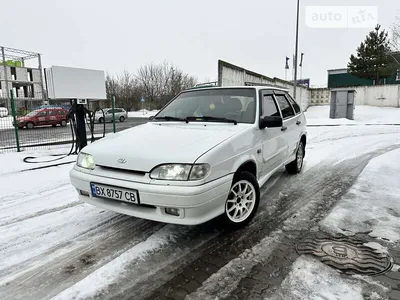 Купить б/у Lada (ВАЗ) 2114 2001-2013 1.5 MT (77 л.с.) бензин механика в  Орске: серебристый Лада 2114 2005 хэтчбек 5-дверный 2005 года на Авто.ру ID  1118646896