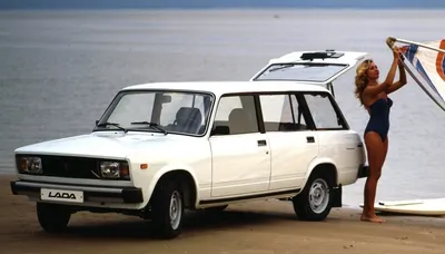 All photos, interior and exterior Lada 2104 I 5-door station wagon 1984